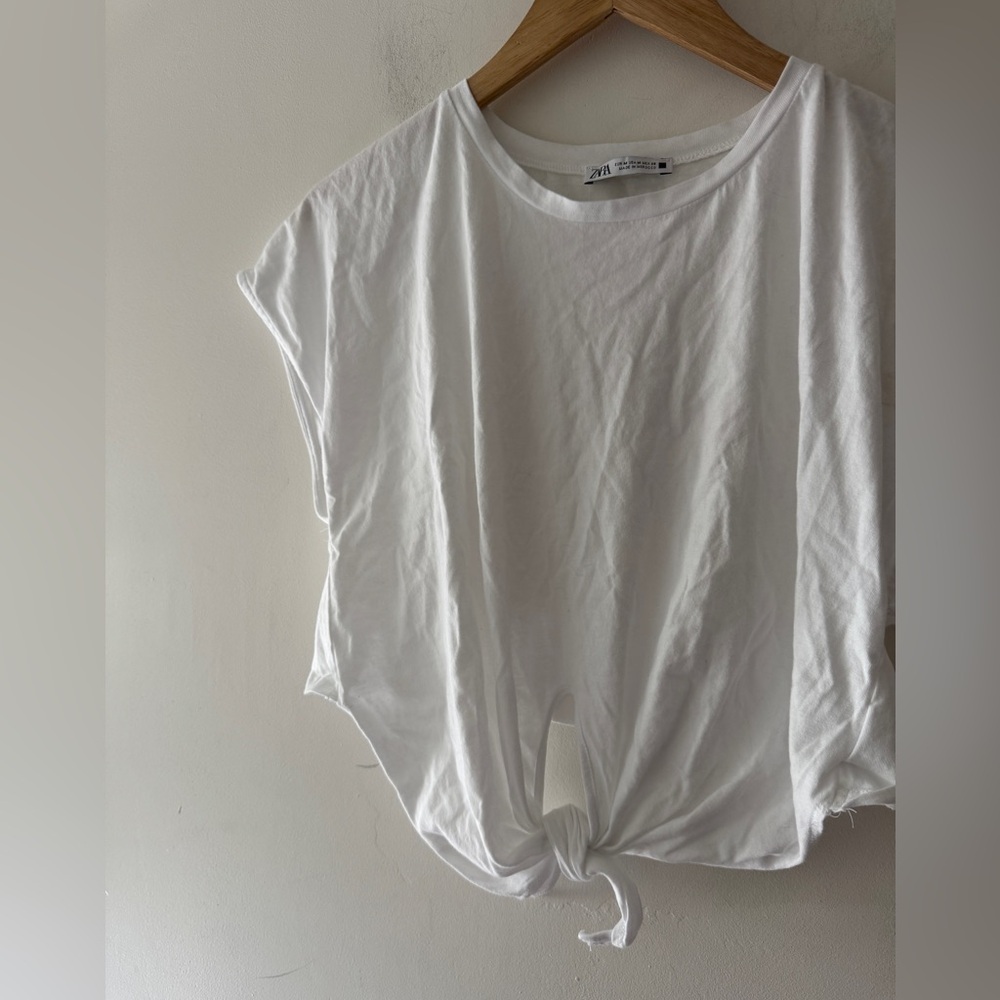 Zara White Front Knot Tie Cropped Tee - Picture 4 of 8